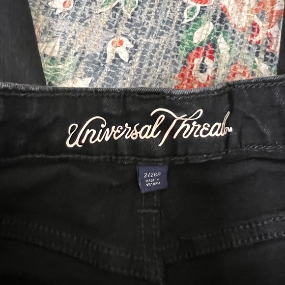 Universal Thread factory distressed raw frayed denim skinny mid rise jeans - Picture 4 of 9